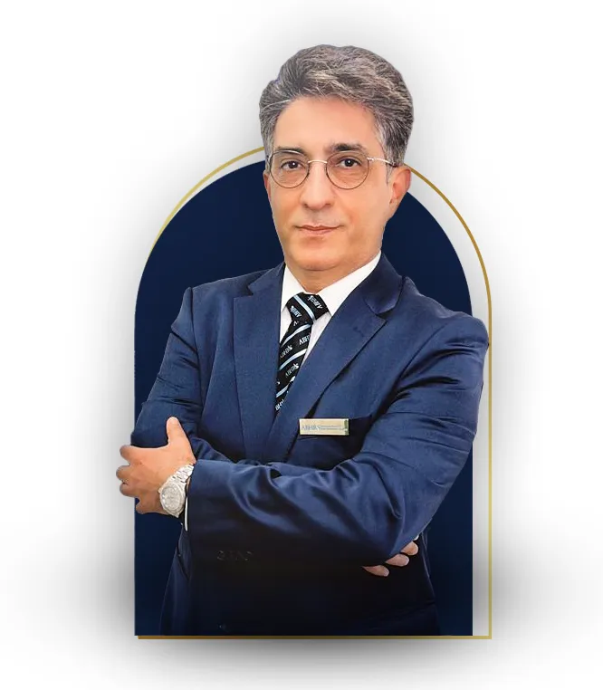 دکتر محسن پیروزهاشمی، متخصص کاشت و پیوند ریش