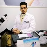 علی عباسی مهرآبادی، کارشناس بینایی سنجی